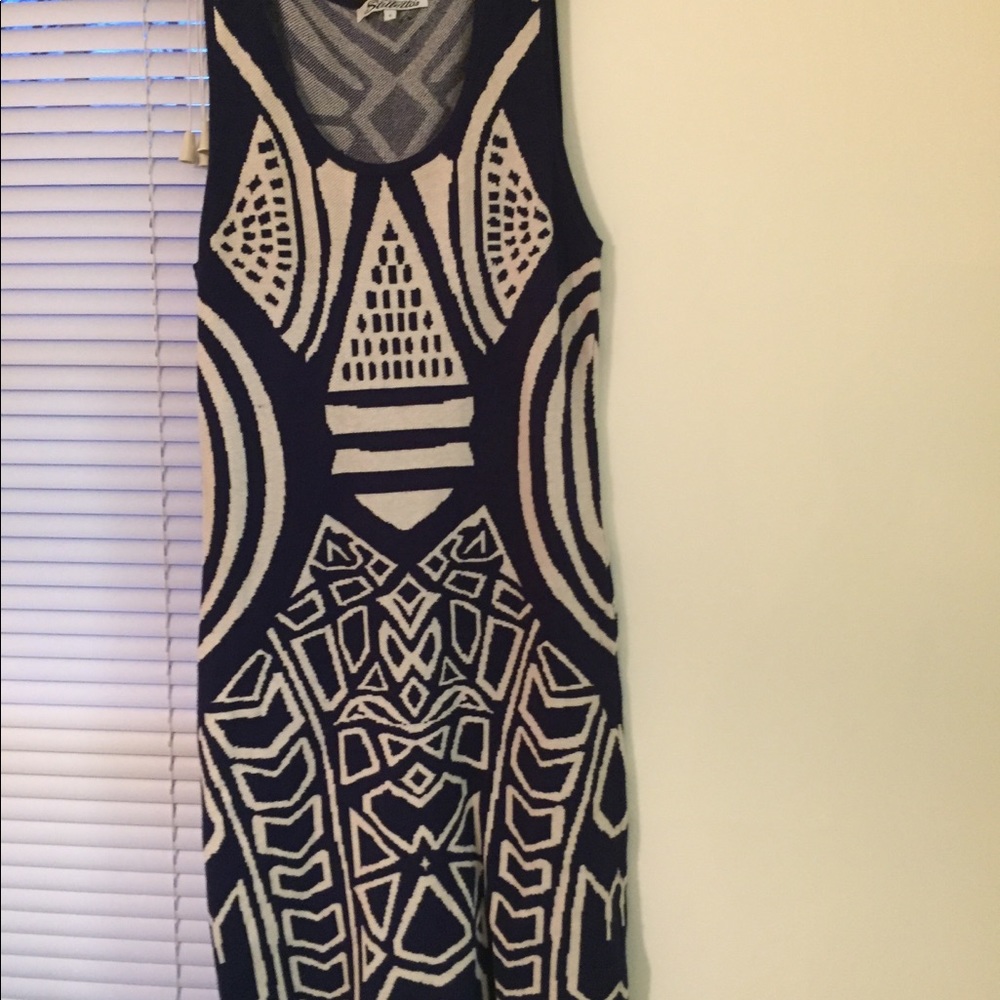 Sweater material, Aztec patterned dress